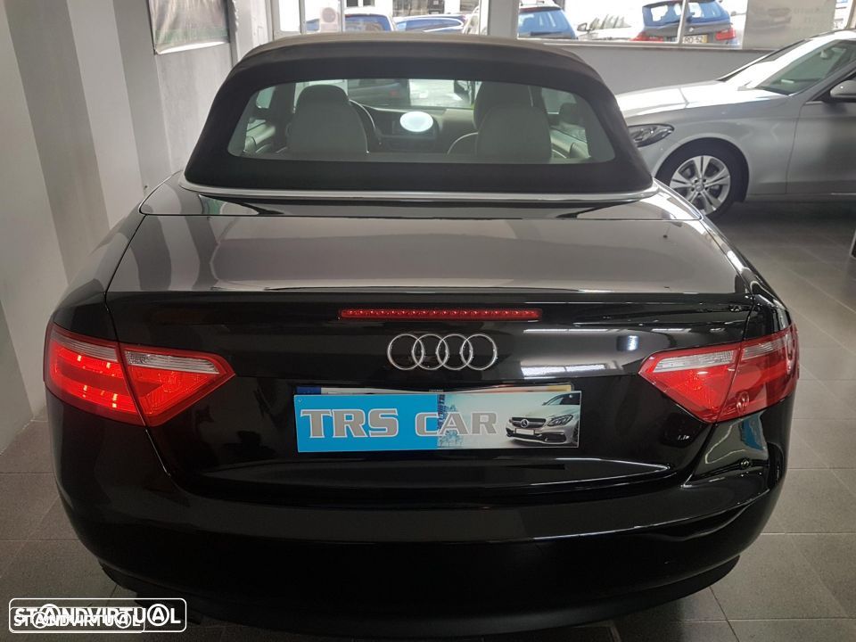 Audi A5 Cabrio 2.0 TDi - 11