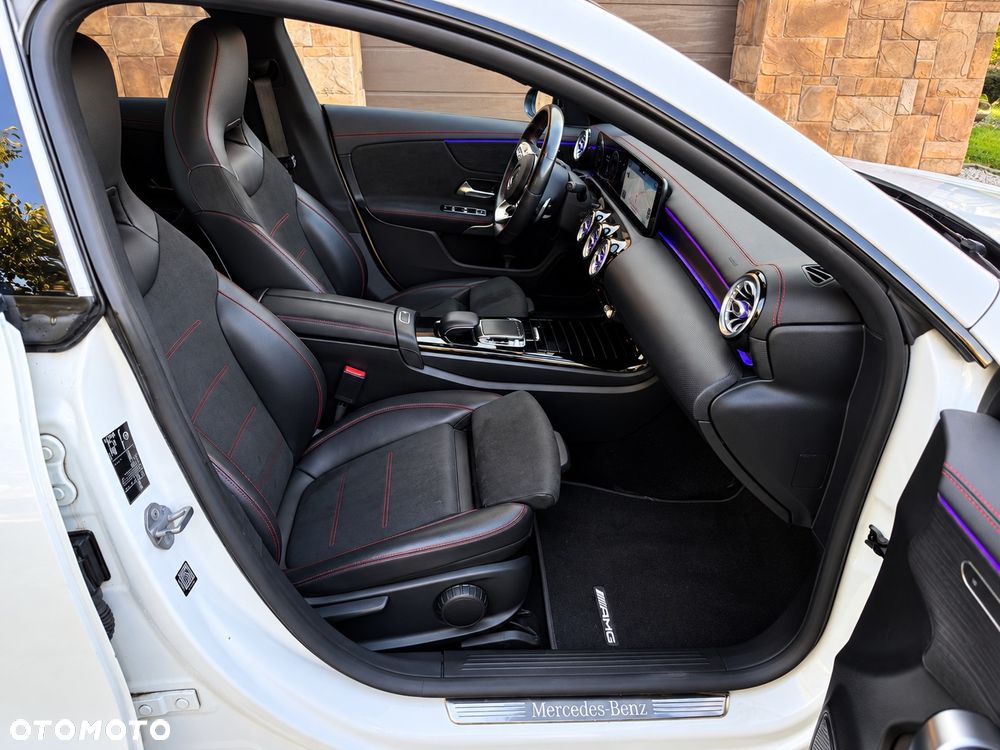 Mercedes-Benz CLA 200 d 8G-DCT Edition 2021 - 31