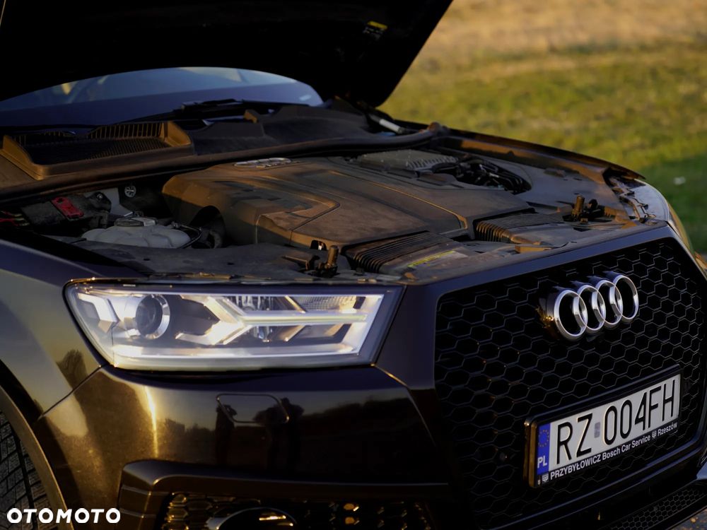 Audi Q7 - 8