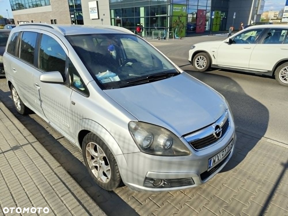Opel Zafira 1.9 CDTI Elegance - 1
