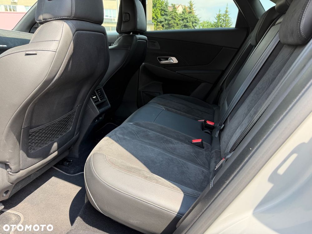 DS Automobiles DS 7 Crossback 1.6 PureTech Performance Line + - 25