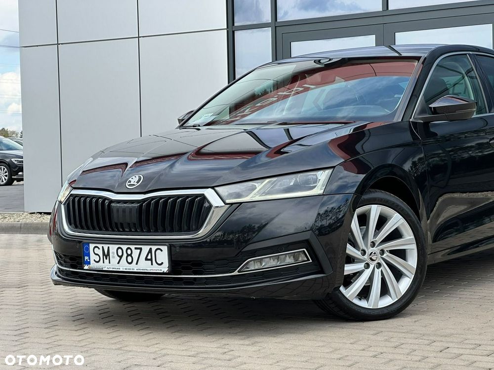 Skoda Octavia 2.0 TDI Style DSG - 4