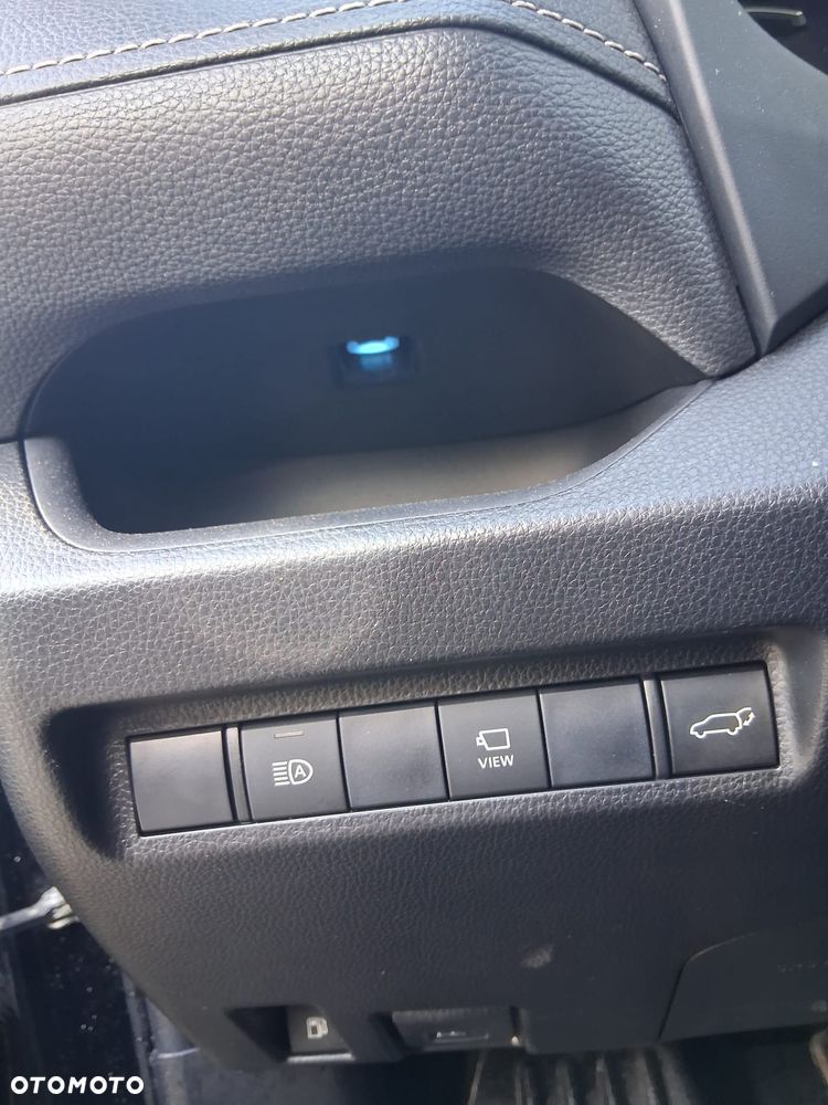 Toyota RAV4 2.5 Hybrid Black Edition by JBL 4x2 - 9