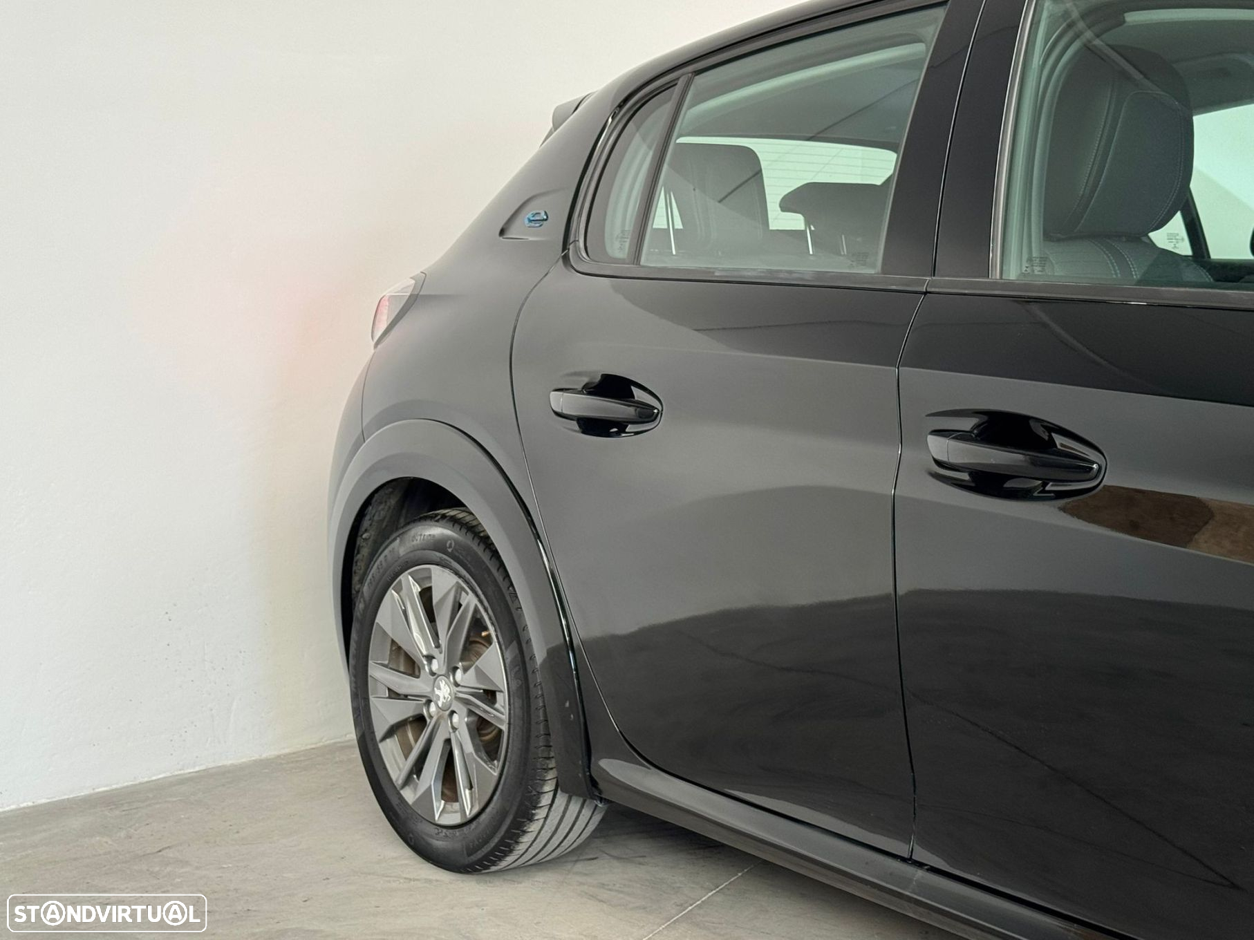 Peugeot e-208 50 kWh Allure Pack - 3