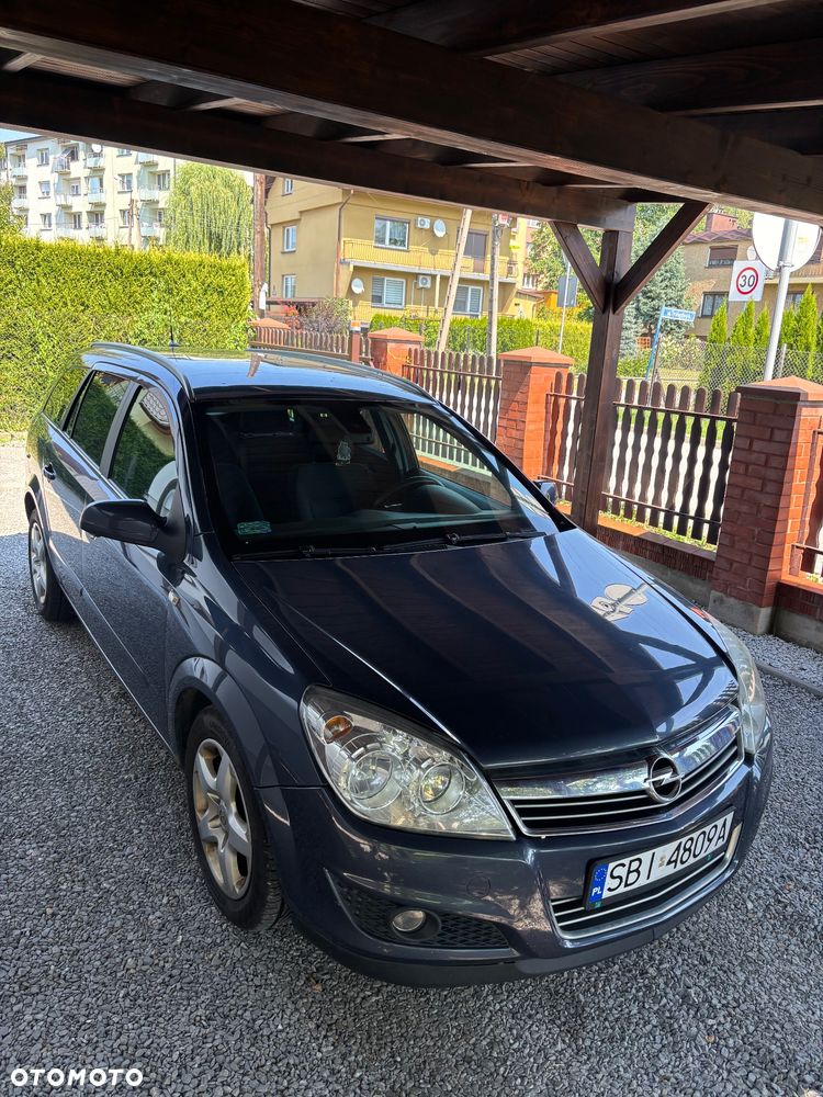 Opel Astra 1.9 CDTI - 8