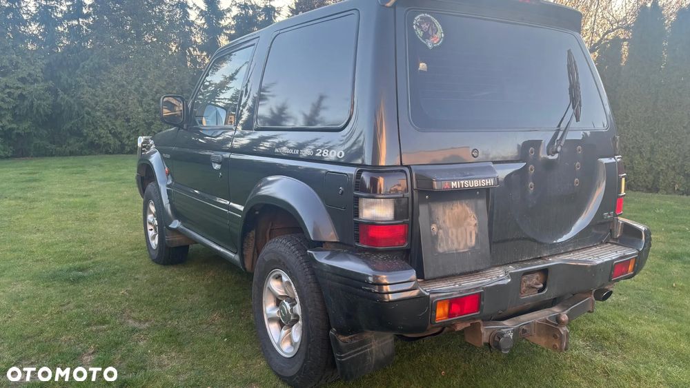 Mitsubishi Pajero - 4