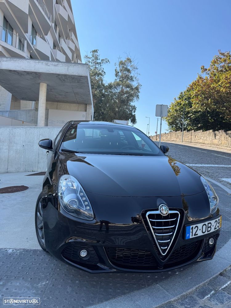 Alfa Romeo Giulietta 1.6 JTDm Distinctive - 1