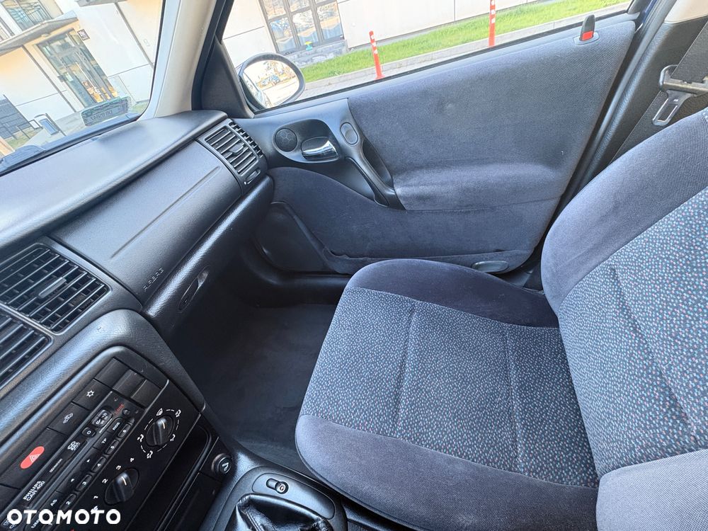 Opel Vectra 1.8 CD - 35