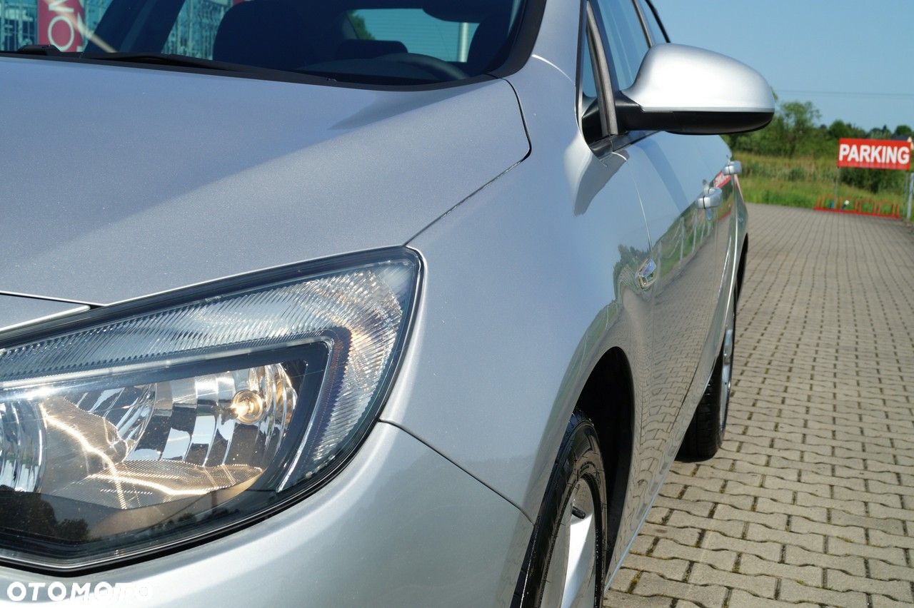 Opel Astra - 14