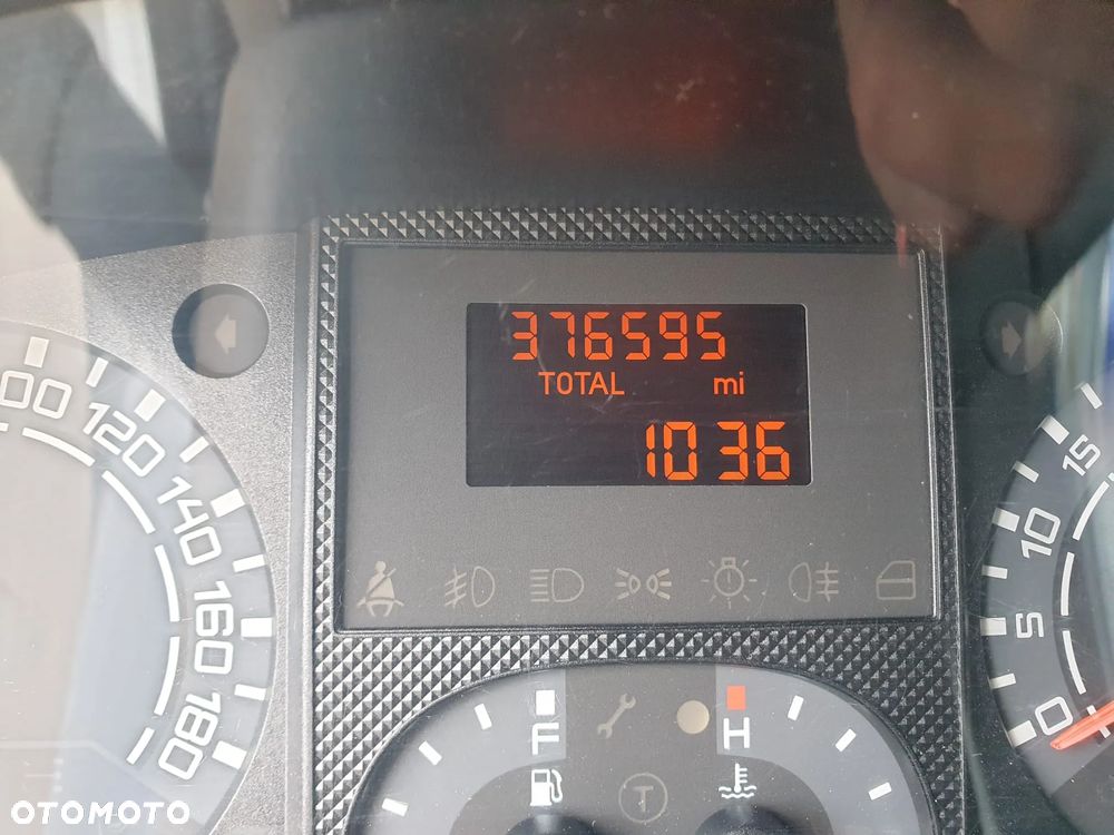 Iveco DAILY 35C15 - 3