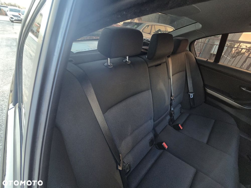 BMW Seria 3 - 9