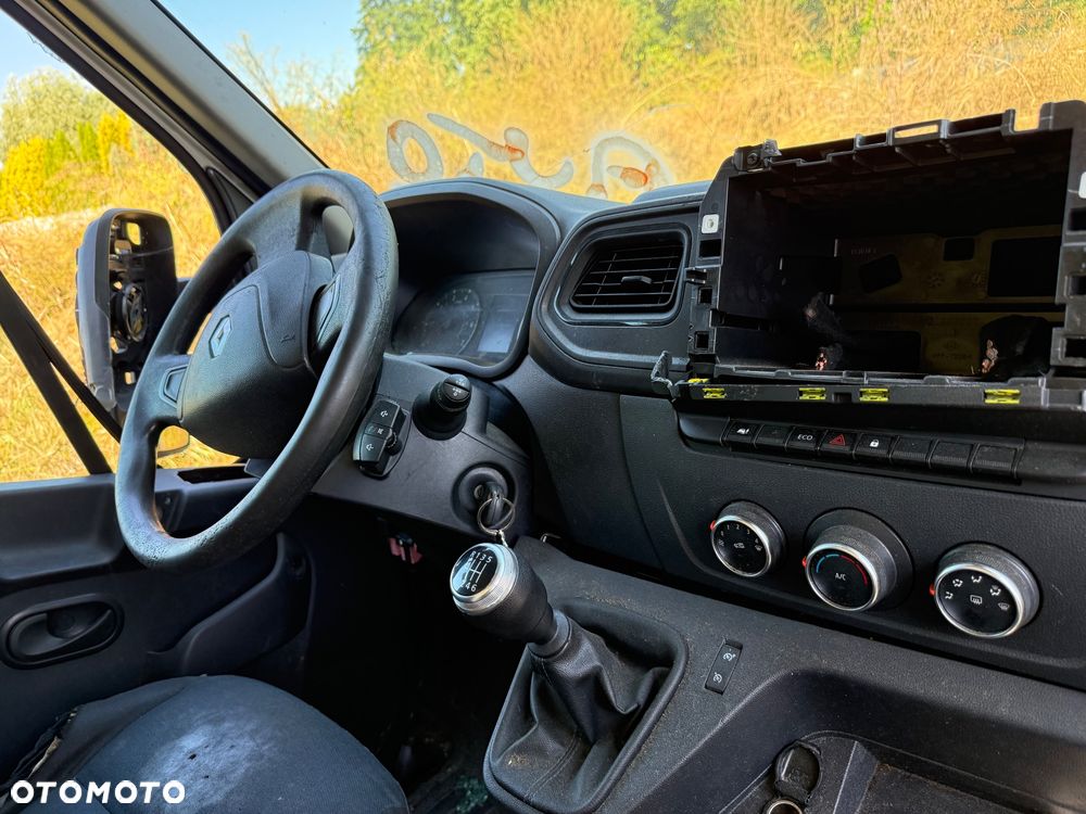 Renault Master - 9