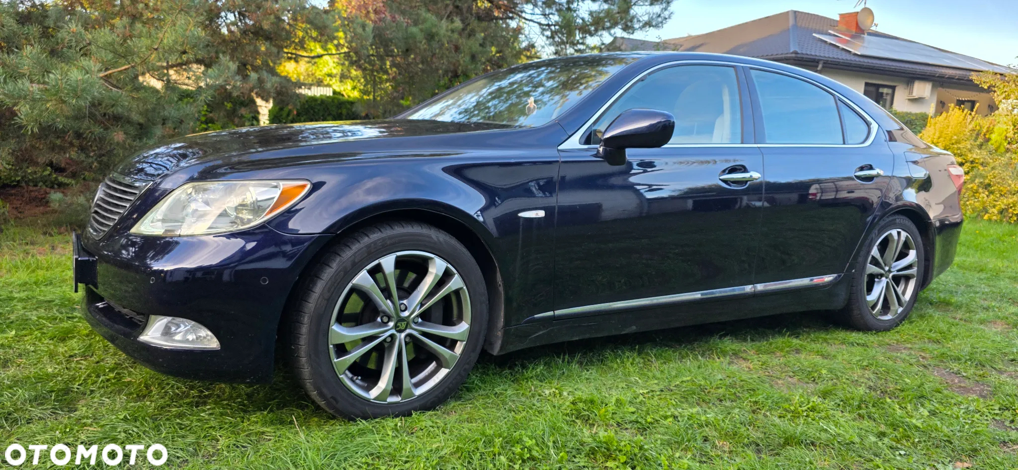 Lexus LS 460 - 35