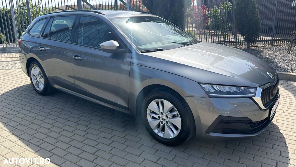 Skoda Octavia 2.0 TDI DSG Style - 26