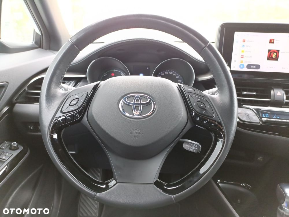 Toyota C-HR - 16