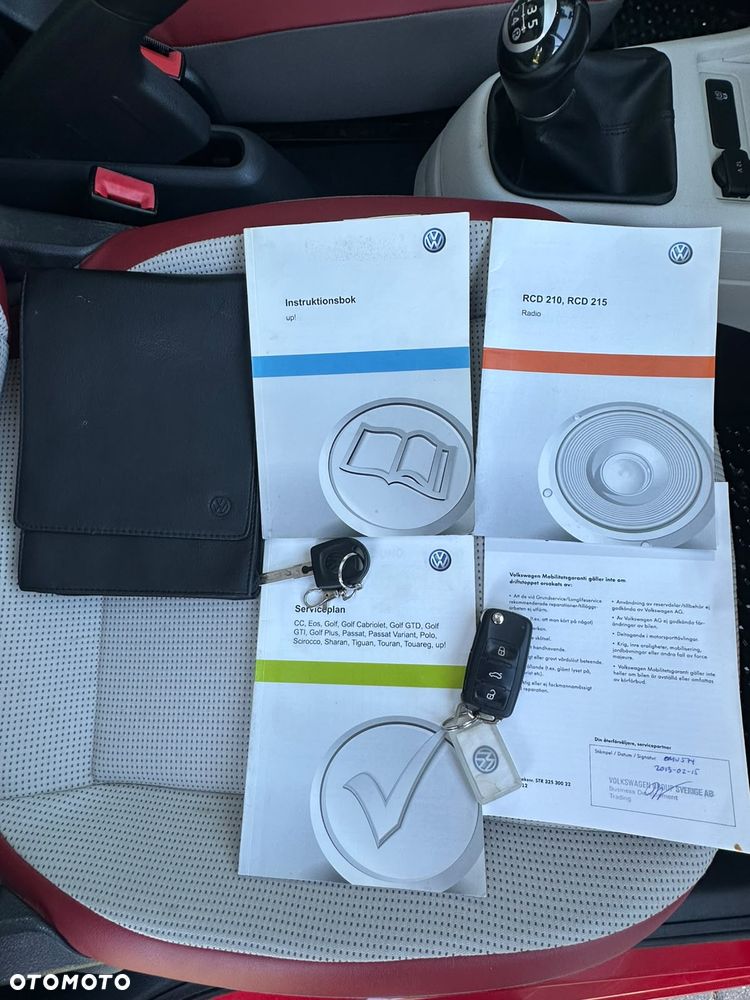 Volkswagen up! Active - 38