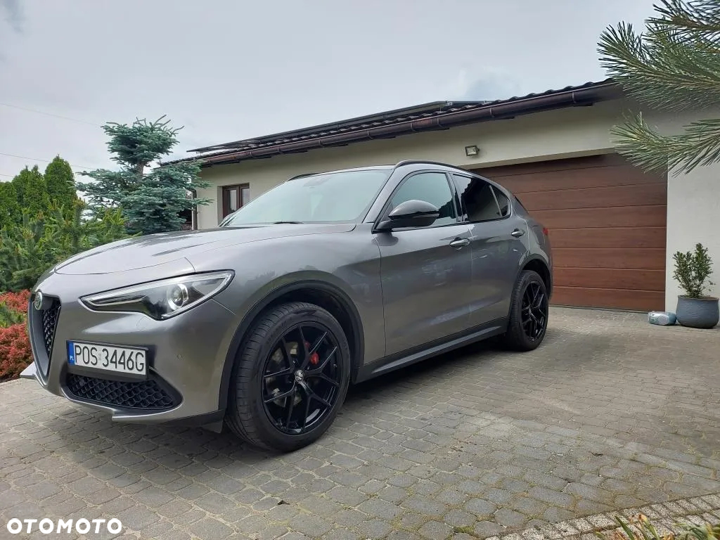Alfa Romeo Stelvio 2.0 Turbo Veloce TI Q4 - 9