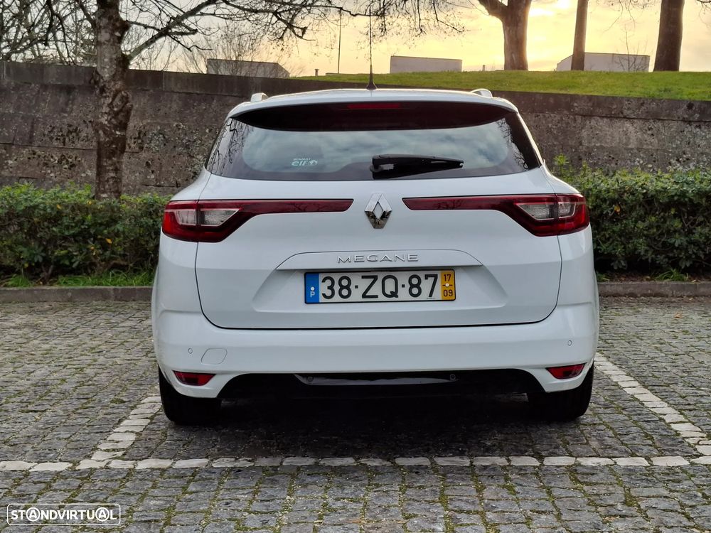 Renault Mégane Sport Tourer ENERGY dCi 110 GT LINE - 6