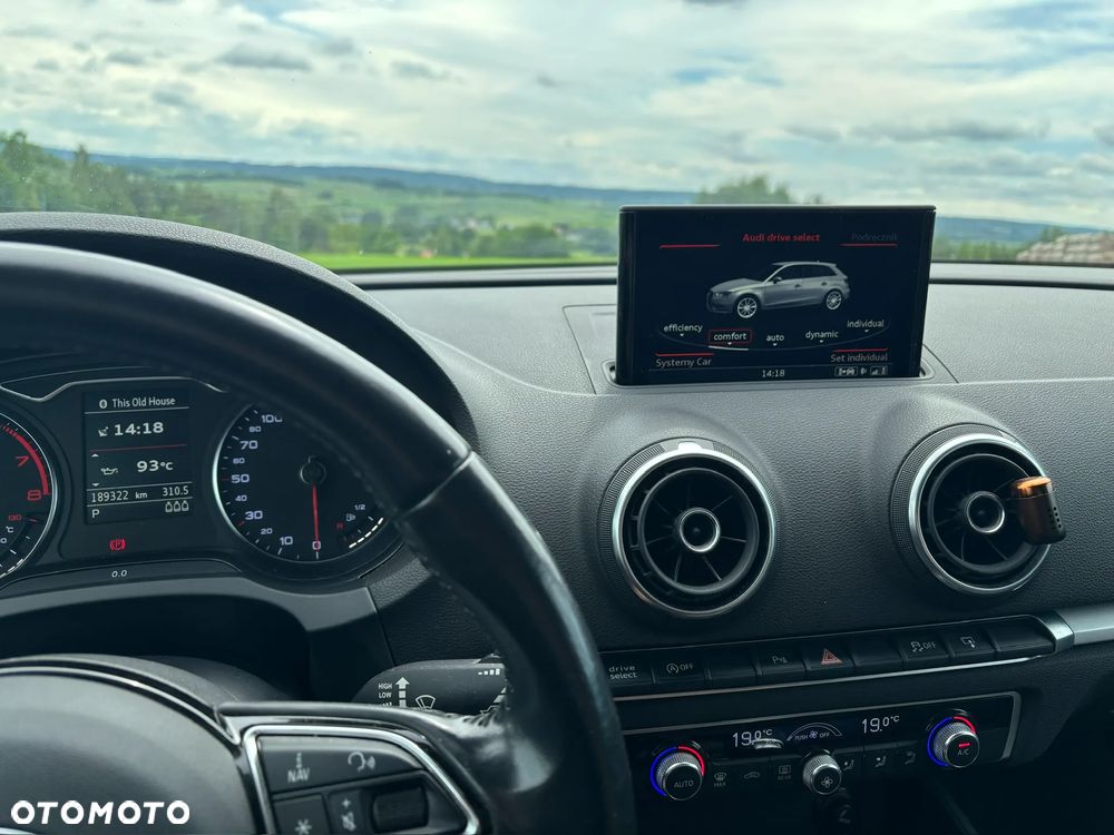 Audi A3 Sportback 1.8 TFSI Quattro Attraction S tronic - 3