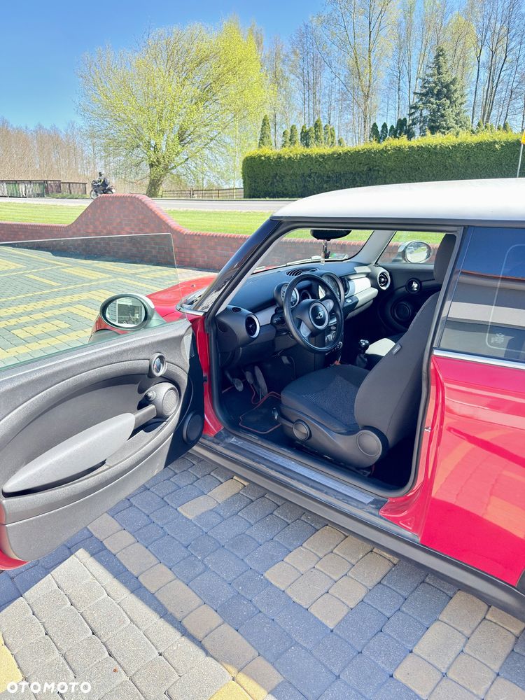 MINI Cooper Standard - 6