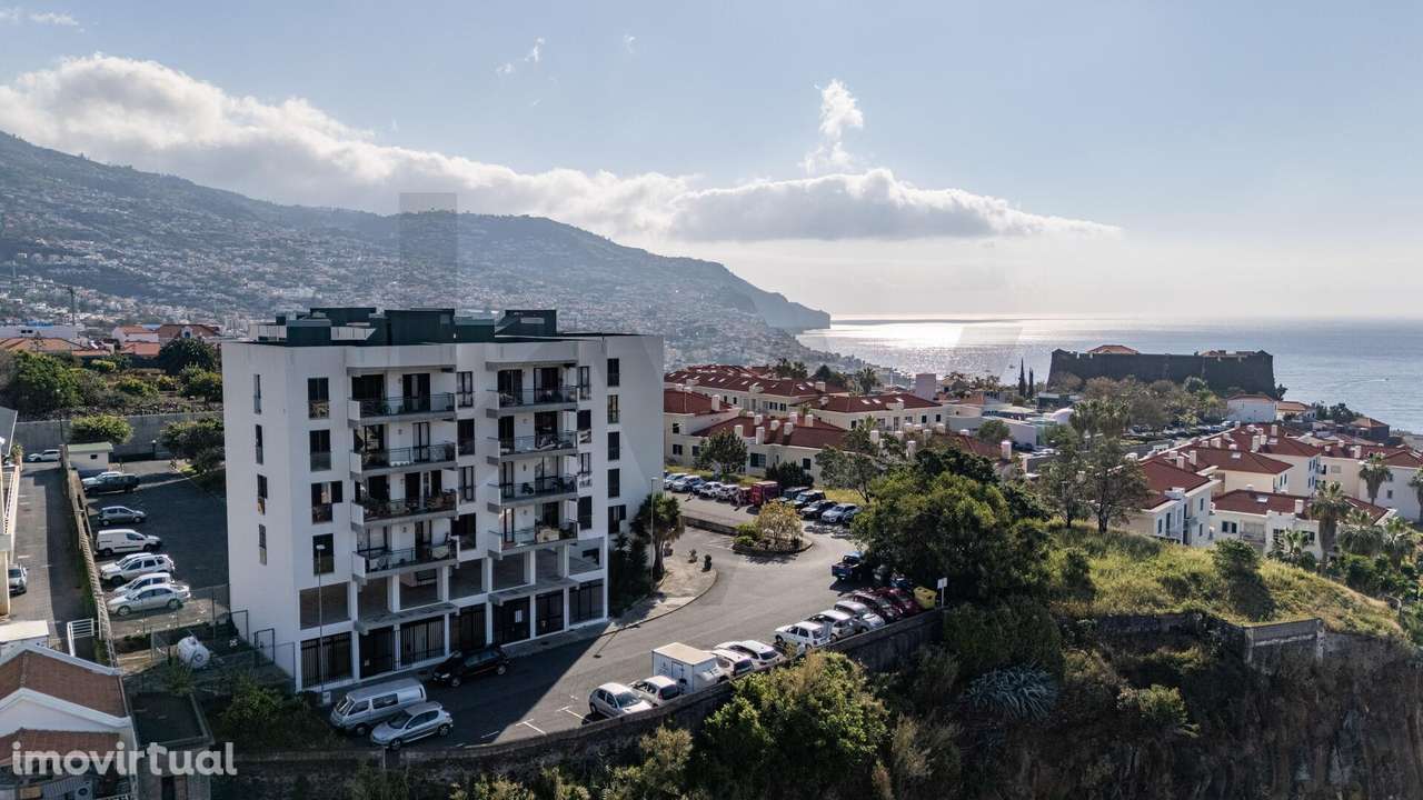 Apartamento T2 localizado na Achada - Grande imagem: 3/14