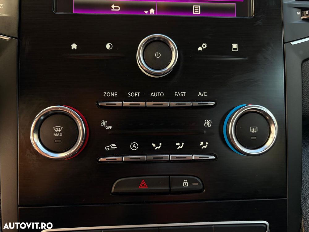 Renault Megane Blue dCi 116 Zen - 21