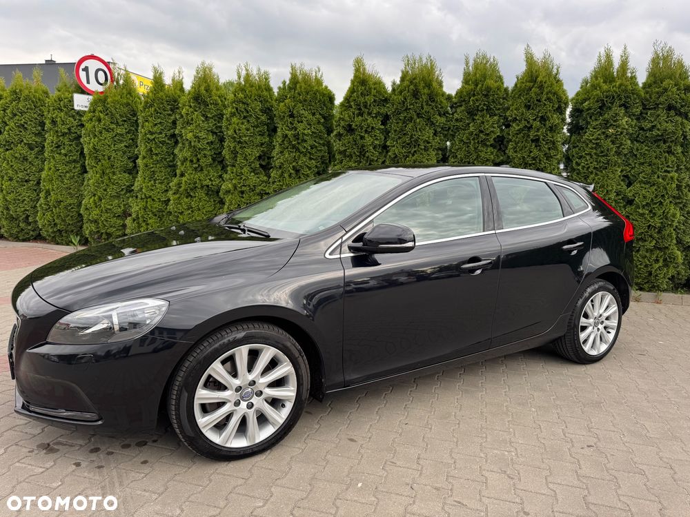 Volvo V40 D4 Geartronic Summum - 3