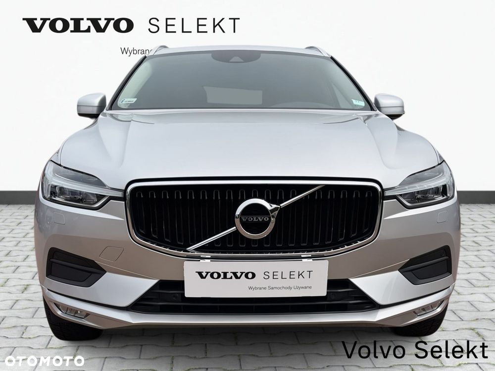 Volvo XC 60 D4 AWD Momentum - 4