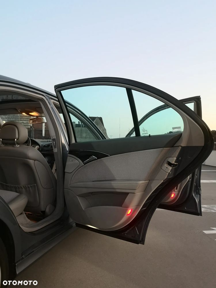 Mercedes-Benz Klasa E 500 Avantgarde - 9