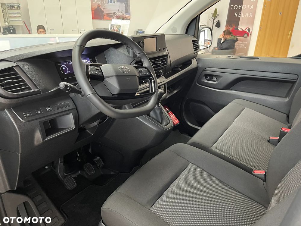 Toyota Proace Verso 2.2 D4-D Long Combi - 22
