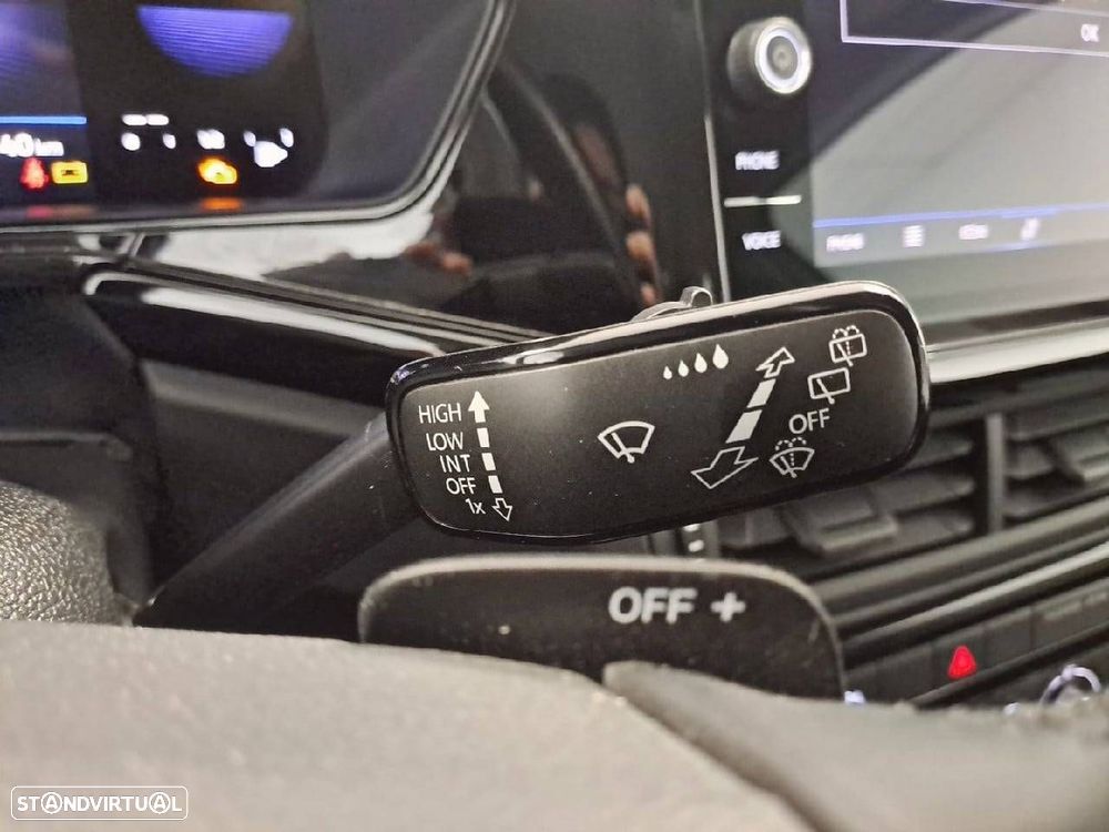 VW T-Cross 1.0 TSI Life DSG - 16