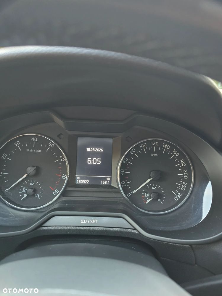 Skoda Octavia - 23