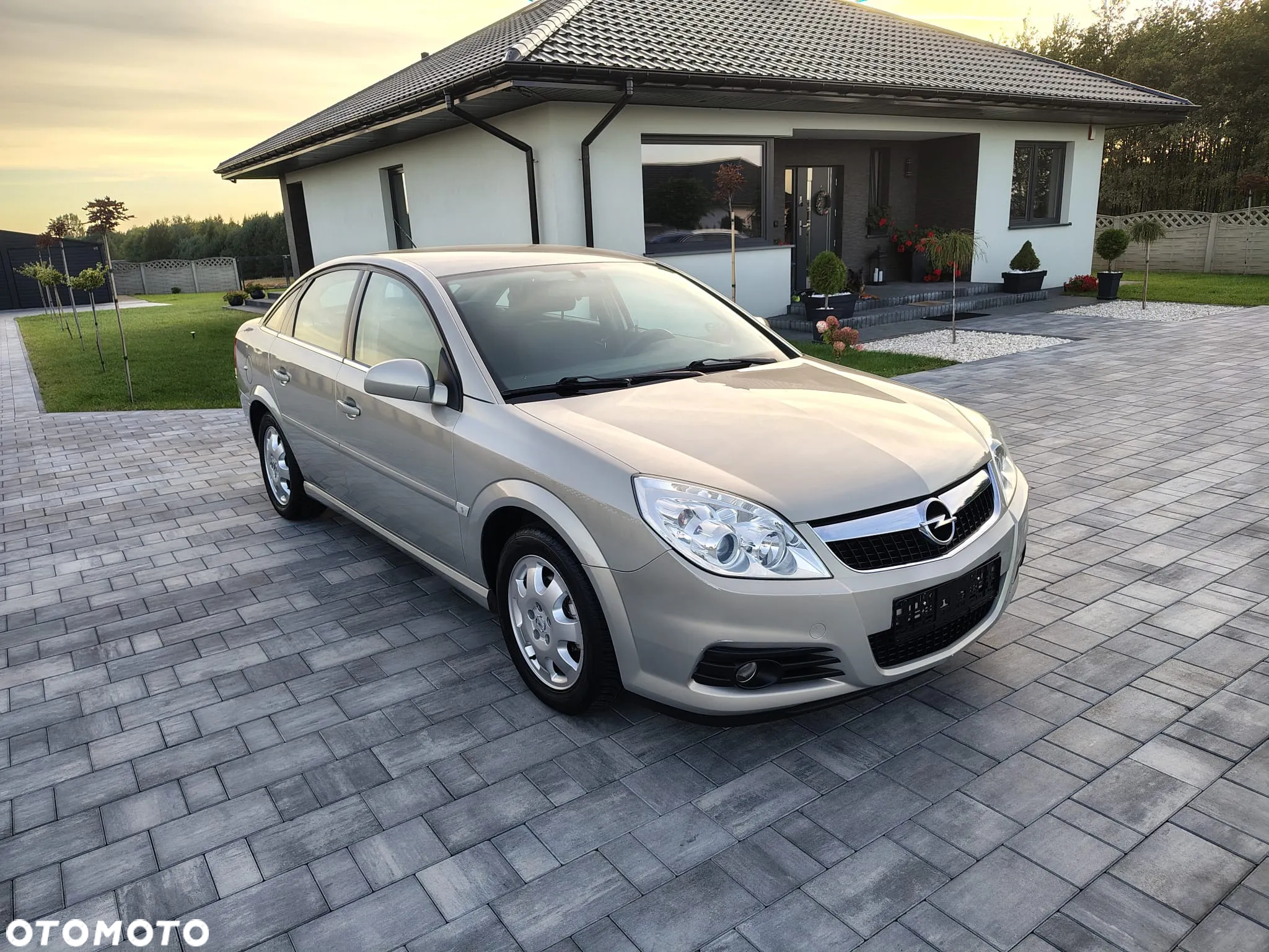 Opel Vectra 1.8 - 12