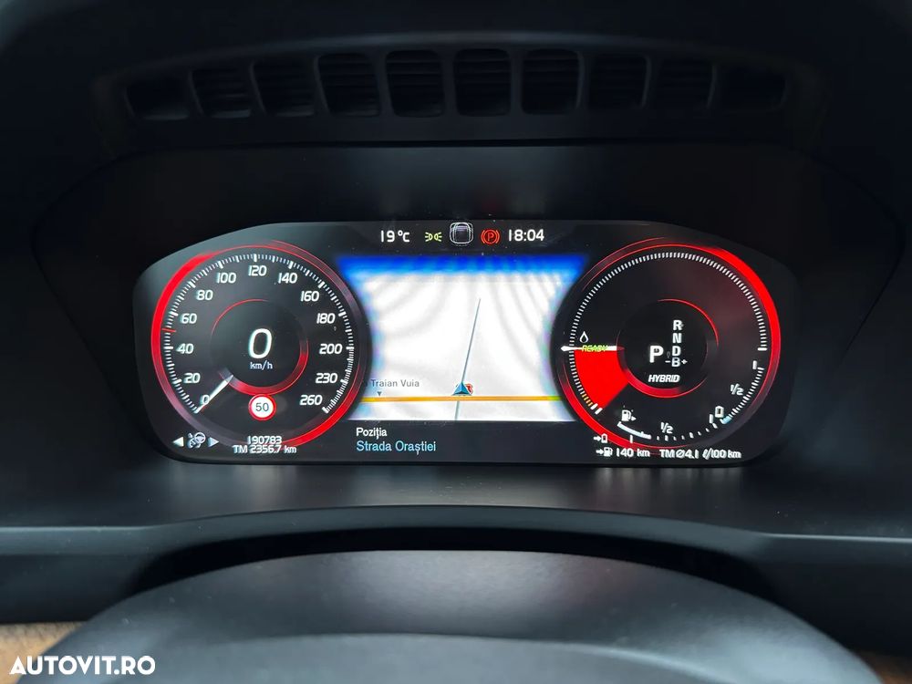 Volvo XC 90 T8 AWD Twin Engine Geartronic Inscription - 12