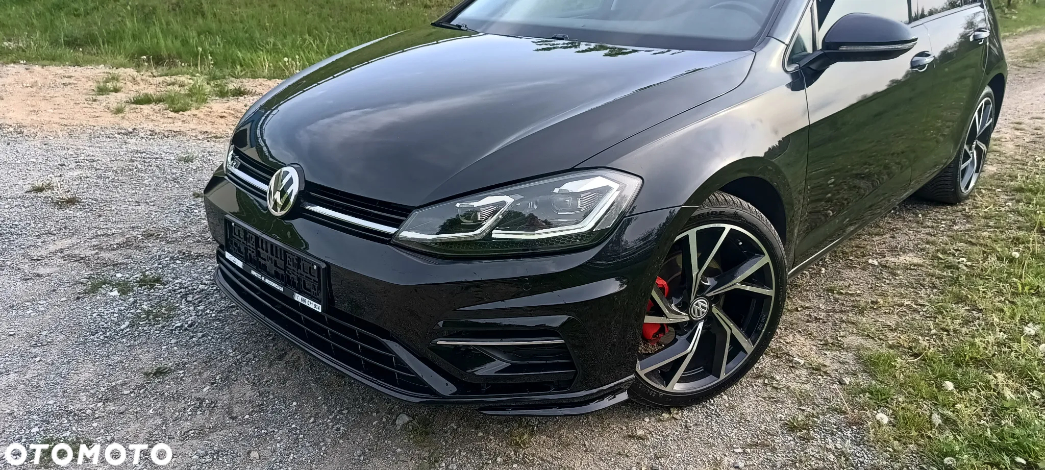 Volkswagen Golf 1.5 eTSI OPF DSG R-Line - 11