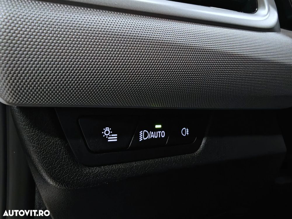 BMW X1 xDrive25e AT PHEV - 15