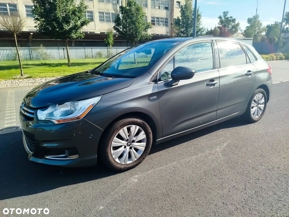 Citroën C4 1.6 e-HDi Exclusive MCP - 25