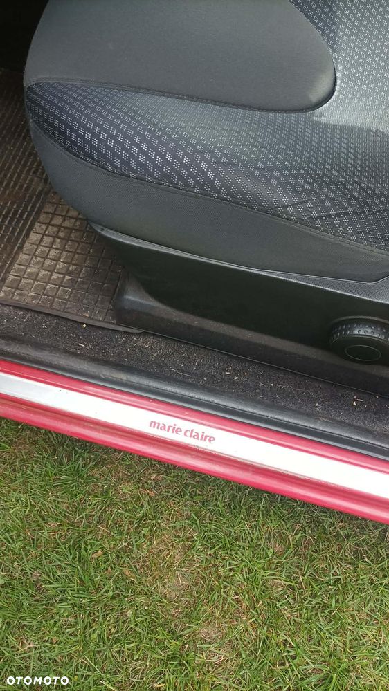 Nissan Micra - 6