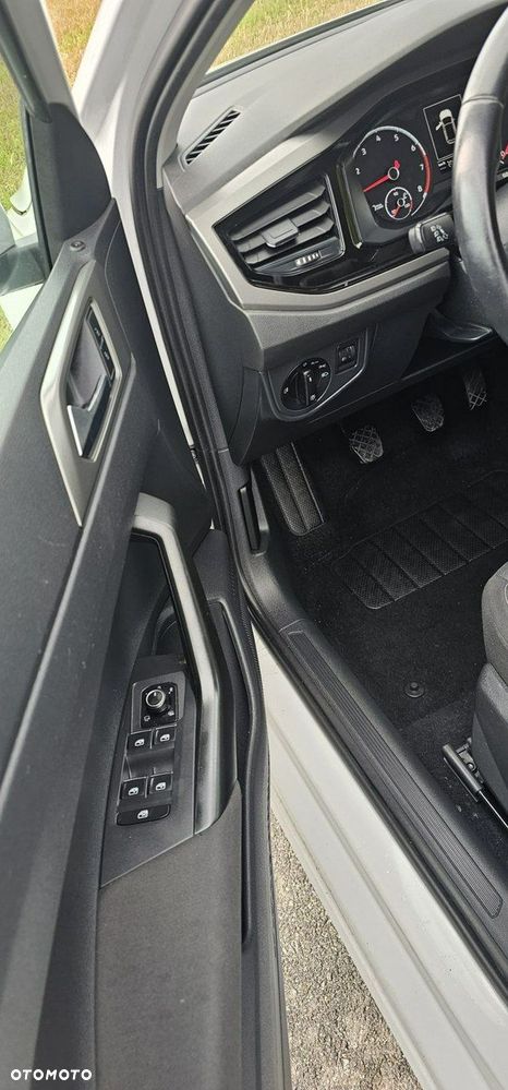 Volkswagen Polo - 15