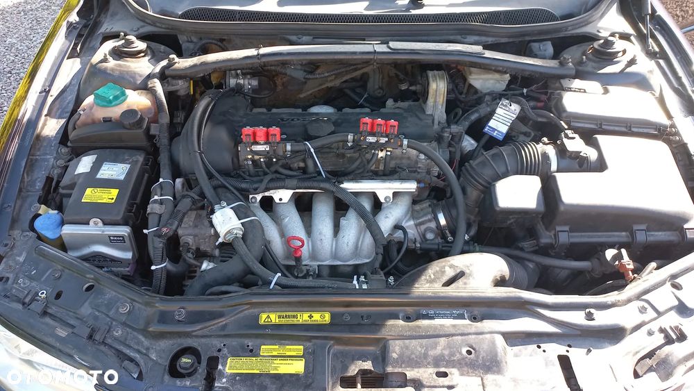 Volvo V70 2.4 Momentum - 19