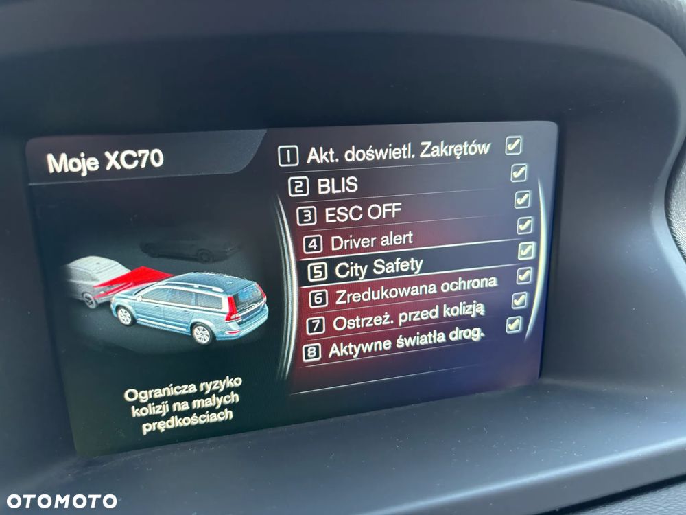Volvo XC 70 - 19