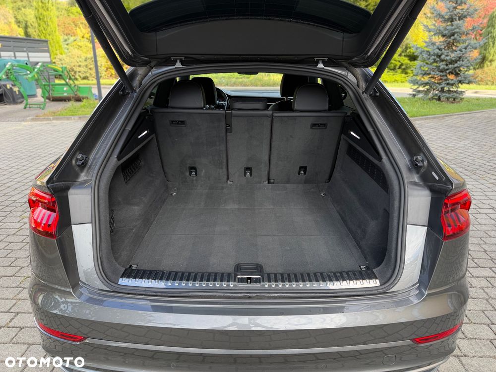 Audi Q8 55 TFSI mHEV Quattro Tiptronic - 8