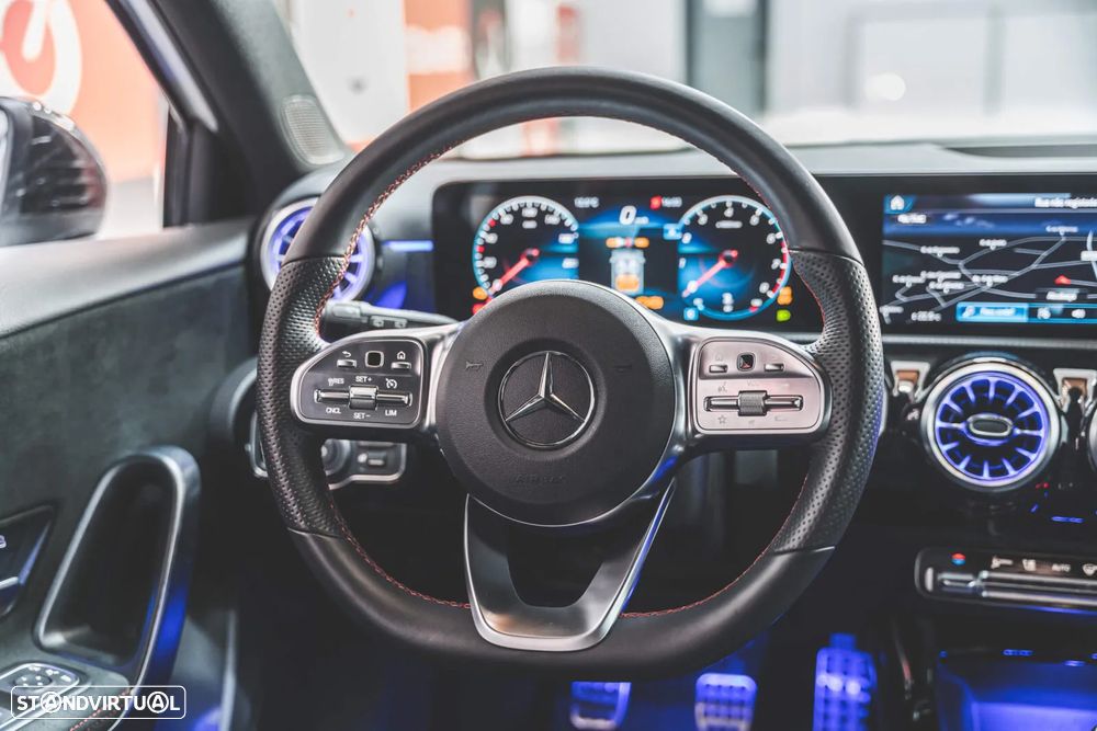 Mercedes-Benz A 160 AMG Line - 14