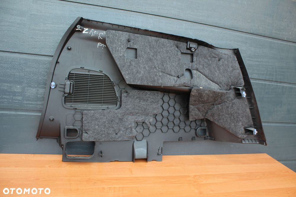 TAPICERKA BOCZEK BAGAŻNIKA PRAWY TYŁ OPEL ZAFIRA C 322225228 - 8