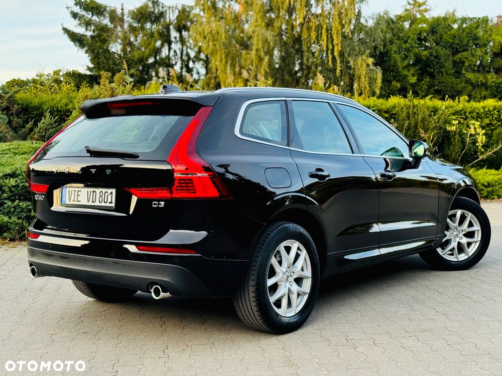 Volvo XC 60 D3 Momentum Pro - 35