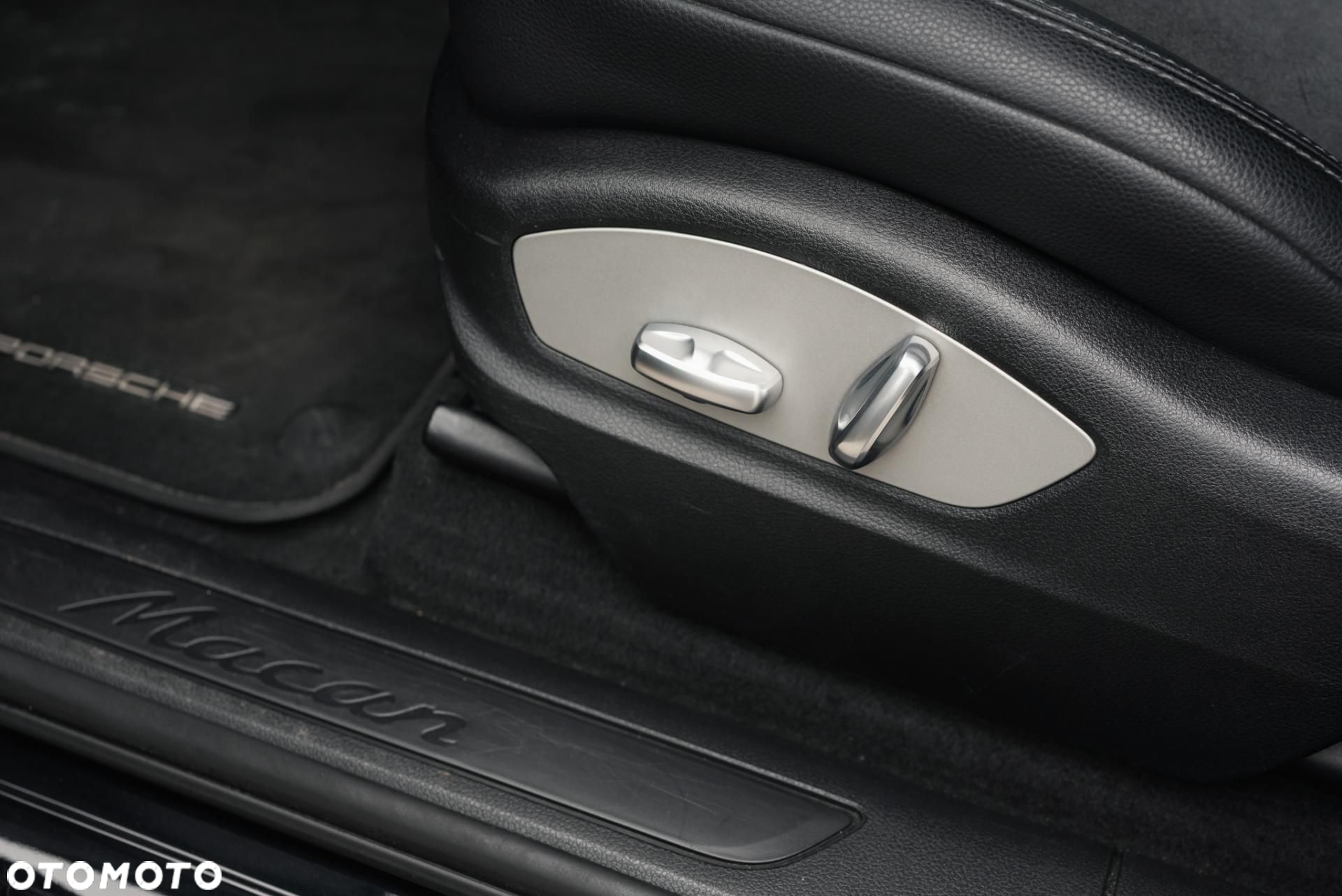 Porsche Macan - 29