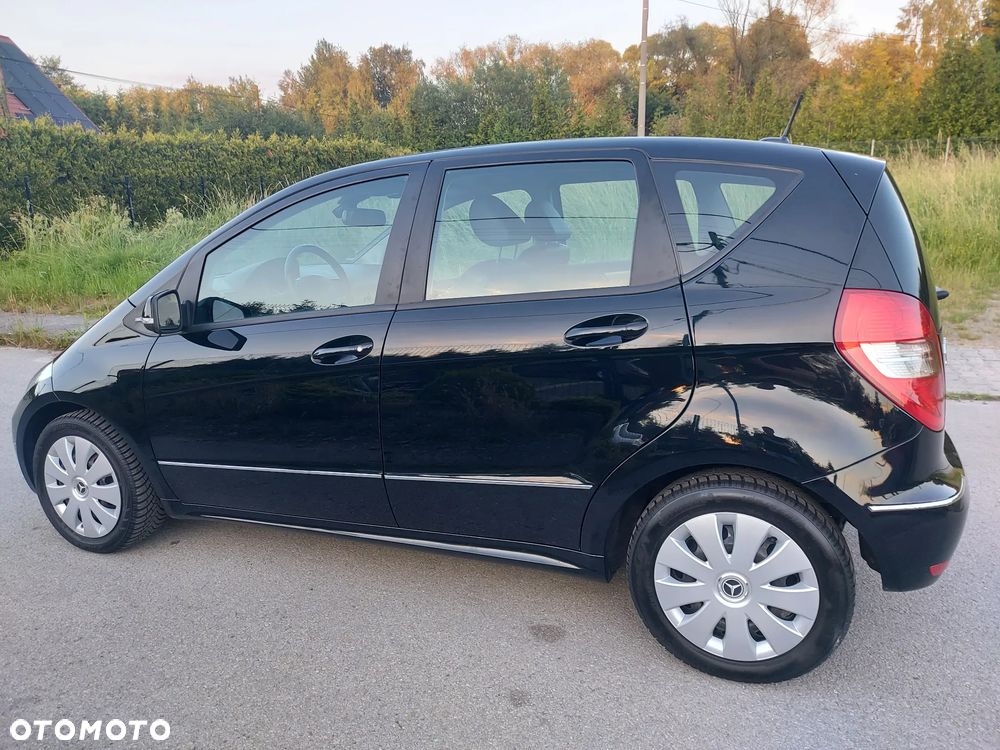 Mercedes-Benz Klasa A 180 BlueEFFICIENCY Avantgarde - 4