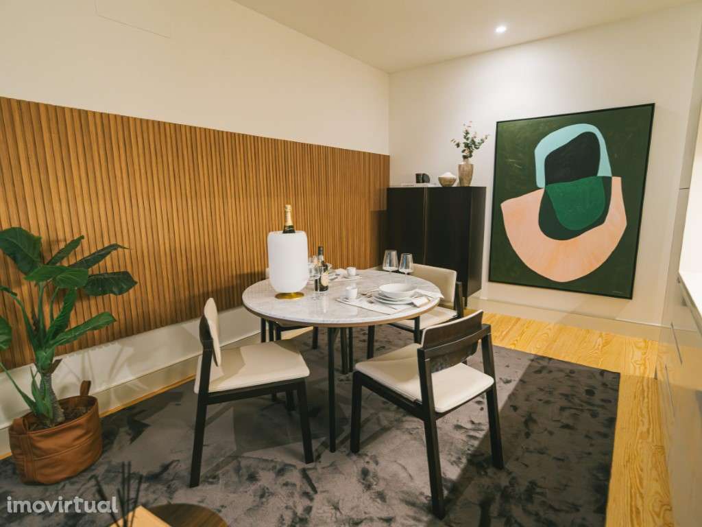 Novo Apartamento T0 mobilado e equipado - Trindade, Porto - Grande imagem: 2/8