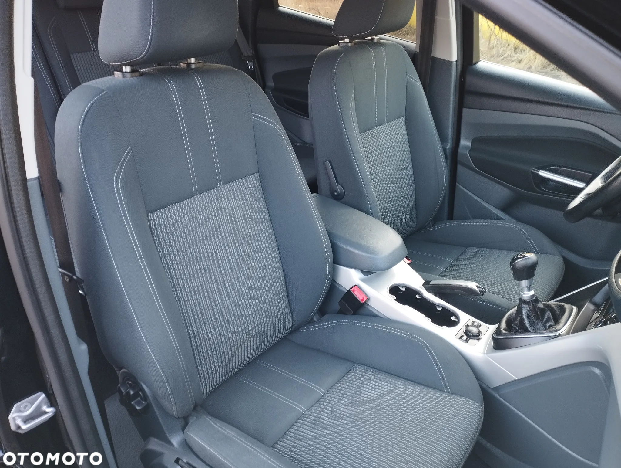 Ford C-MAX 1.6 EcoBoost Start-Stop-System Titanium - 19