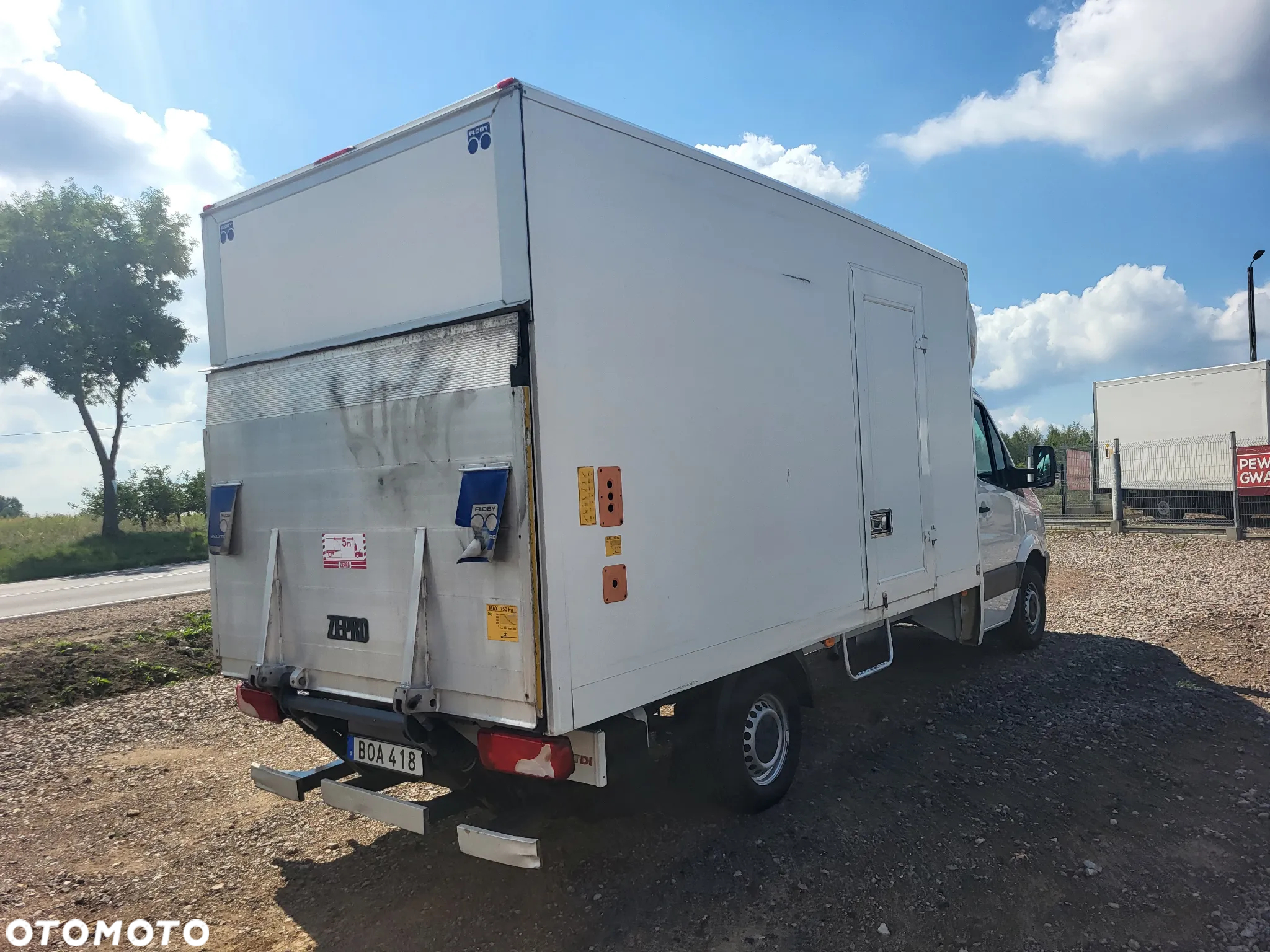 Volkswagen Crafter - 14
